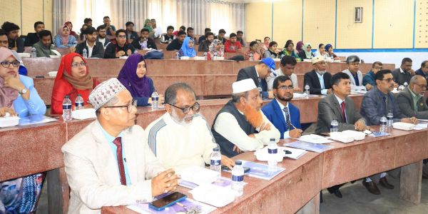 বাকৃবিতে জলবায়ু পরিবর্তন ও অর্থায়নে জাতীয় ও আন্তর্জাতিক দৃষ্টিভঙ্গি বিষয়ক কর্মশালা