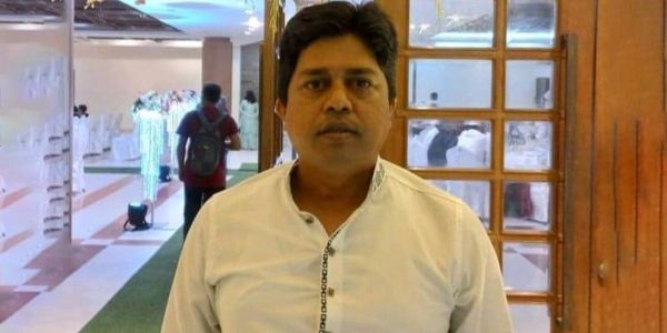 অফিস কক্ষে বাকৃবি কর্মকর্তার মরদেহ উদ্ধার
