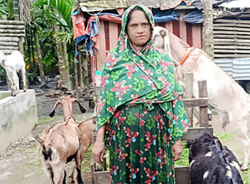 মনোয়ারার চমক