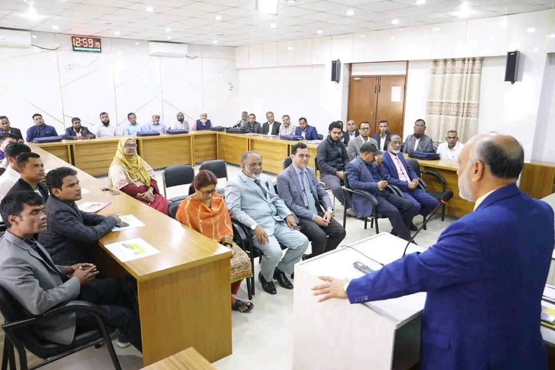 বাকৃবিতে কর্মচারীদের ‘প্রশাসন ও অফিস ব্যবস্থাপনা’ প্রশিক্ষণ কর্মশালার সমাপনী