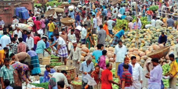 রমজান আসছে, পণ্যের দাম বাড়ছে দ্রুত