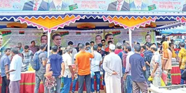 শ্রীমঙ্গলে বিনা লাভের বাজারে বাড়ছে ক্রেতাদের ভিড়
