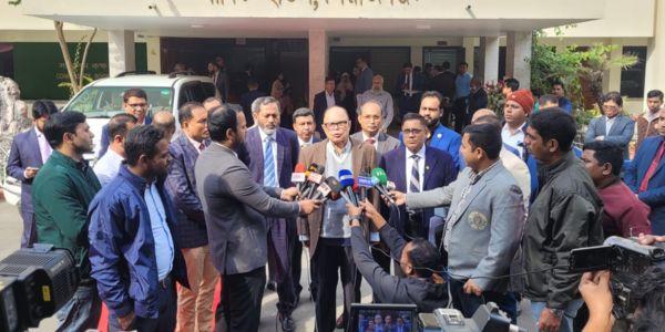 নির্ধারিত মূল্যে ধান-চাল সরবরাহ করলে কৃষকদের লোকসানের সুযোগ নেই : খাদ্য উপদেষ্টা
